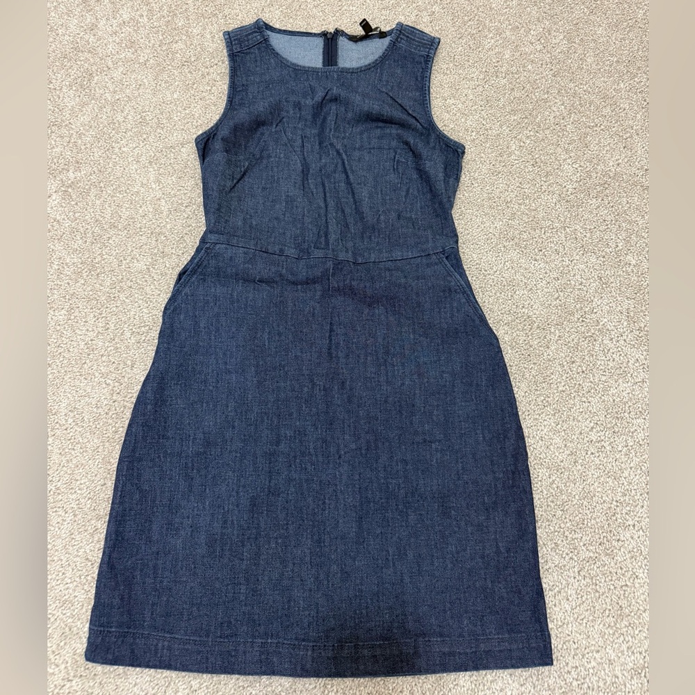 Banana Republic Denim Sheath Dress With Pockets Zip Back Size 0